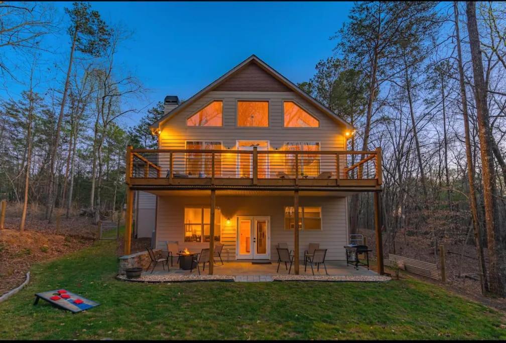 Peaceful Modern Chalet In Ellijay Exterior foto